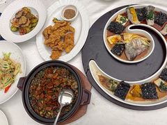 -品海楼·大连海胆锅贴馆(东港店)