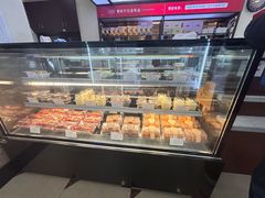 -红宝石·鲜奶小方·海派西点房(金杨店)