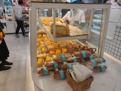 面包甜点陈列柜-罗莎蛋糕Rosa bread(蔡锷北店)