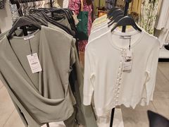 -ZARA(世贸天阶店)