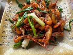 葱爆河虾-75幢私房菜馆
