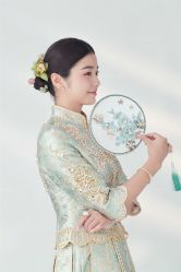 -雪中彩影婚纱摄影·微光艺术中心