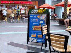 露天位-赛百味SUBWAY(星摩尔店)