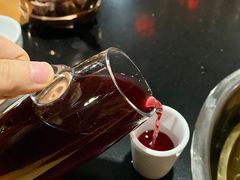 -果松木炭酸菜铜火锅·外婆参鸡汤