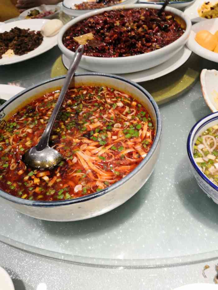 川渝小四川(秦皇中路店)-"小学就吃过的小四川,在咸阳开了许多分店,.