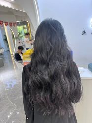 -V8潮牌·接发烫染连锁