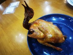 红烧乳鸽-煲煲掂风味煲仔饭餐厅(西区店)