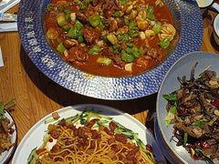 -俭寨大盘鸡·缸子肉·小公鸡·新疆菜(云通店)