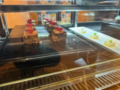 -怡咖啡海鲜自助餐厅(浦东香格里拉店)