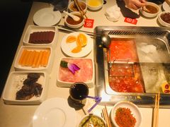 -海底捞火锅鲜切牛肉主题店(长寿路店)