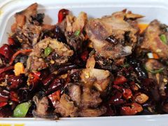 -扒虾小妹儿麻辣海鲜(宏图街店)