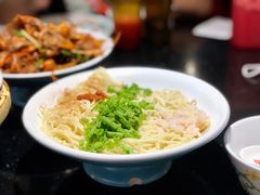 葱油三虾拌面-老头儿油爆虾·知味杭州(爱琴海购物中心)