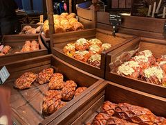 -B&C黄油与面包·THE GARDEN BAKERY概念店(世纪汇店)