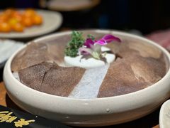 -老牌坊云南鱼豆花火锅(嵩山店)