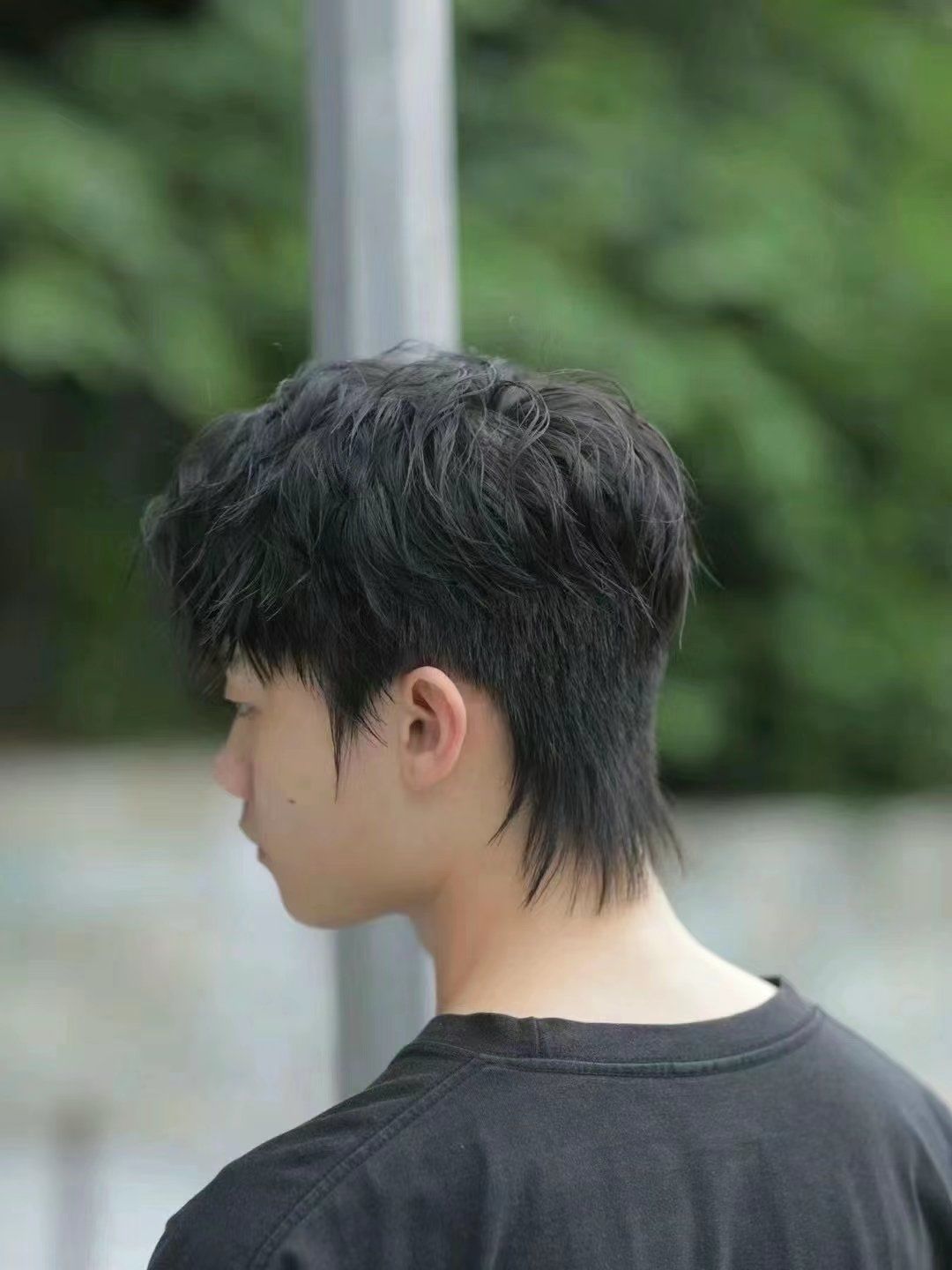 自然,这样烫会显得头顶更加蓬松更加有型,装纹理狼尾烫)#男士发型设计
