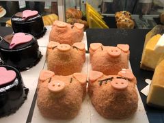 小猪蛋糕-星巴克(徐州云龙万达广场店)