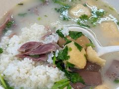 -叶新小吃店(来凤小区总店)