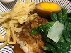 卤肉饭-胡须张鲁肉饭(美食文化馆店)