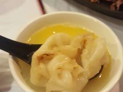 -鲜入围煮花胶鸡海鲜火锅