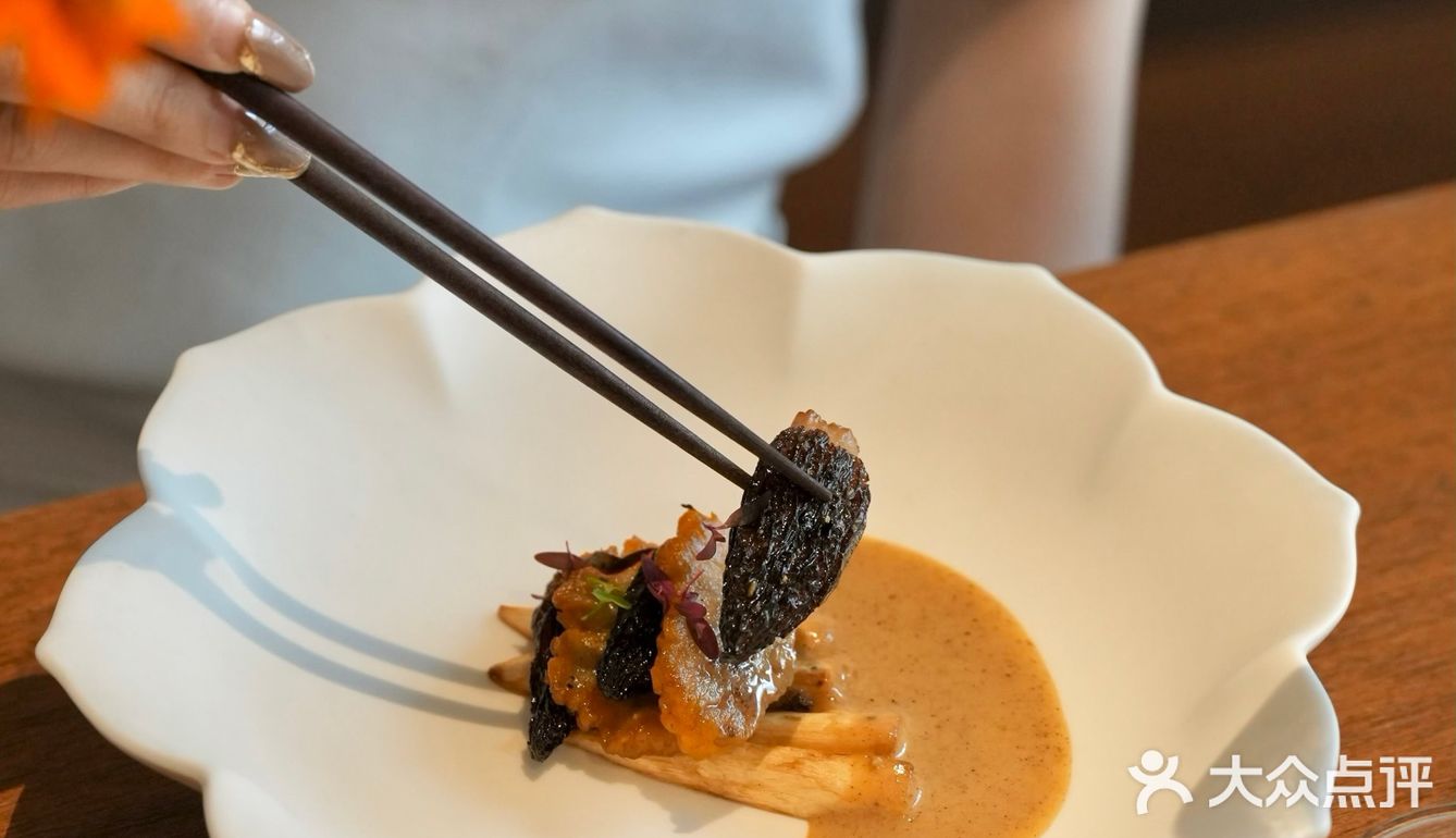 在米其林素食餐厅吃饭是什么体验？