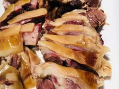 带皮狗肉-英子补身汤(海兰路店)
