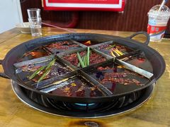 -正南齊北重庆老火锅(光华村直营店)