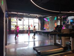 -懒人Club健身(卓越时代广场店)