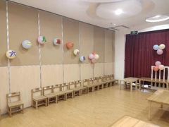 -红黄蓝成长中心•婴幼儿早教•托育(南山京基百纳广场店)