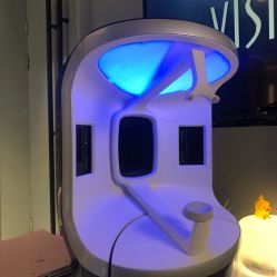 -苑苑vbeauty科技美容SPA