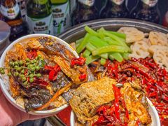 -辣尚瘾·烤鱼·新川菜(牡丹园直营店)