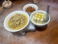 -李犟大爆鳝面·手工蟹黄包(湖滨西湖店)