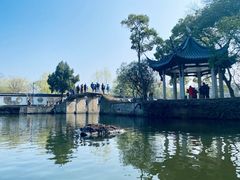 -绍兴东湖风景区