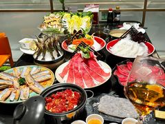 -红鼎豆捞·非遗鲍皇汤火锅(宝丰路店)