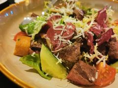 烤和牛肉沙拉-圣丰索菲特·法国餐厅