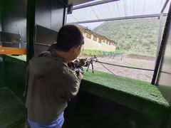 -猎鹰谷实弹射击俱乐部