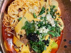 -成都你六姐·牛肉冒菜(城市集市合生汇店)