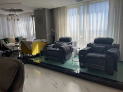 -一奈日式美甲美睫专门店