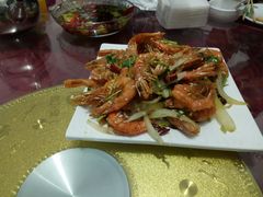 -烁佳海鲜大馅饺子