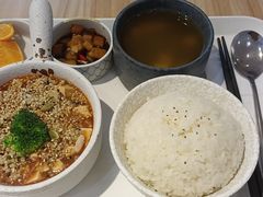-轻蔬不用等·素食(江苏路店)