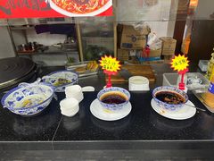 -牛一嘴·兰州牛肉面·大盘鸡(财富中心店)