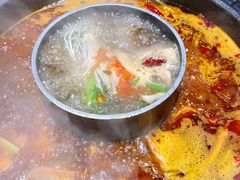 中辣鸳鸯锅-晓宇重庆火锅(龙首店)
