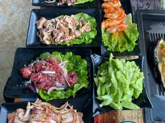 -小雷家烤羊腿(烨宏广场店)