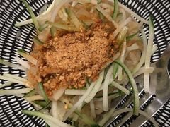 生捞海蜇-新加坡海鲜共和(名胜世界圣淘沙海滨坊)