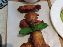 香草烤鸡翅-老佛爷铜炉蛙锅(海岸城店)