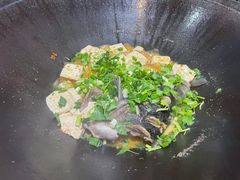 -老刘生态大鱼坊铁锅炖鱼(赛马场店)