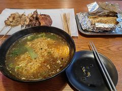 -京狮炙燥·精酿烧烤(首经贸店)