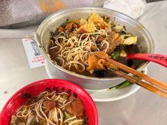 -铁锅哥米线