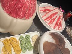 -德天肥牛海鲜火锅(城西银泰店)