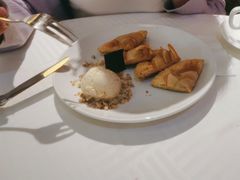 -广州塔卢特斯法国旋转餐厅