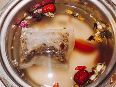 -一叶一世界·素食餐厅(锦华万达店)